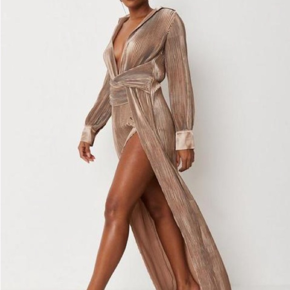 Missguided Elegant Tan Champagne Plisse Maxi Long Sleeve High Split Dress